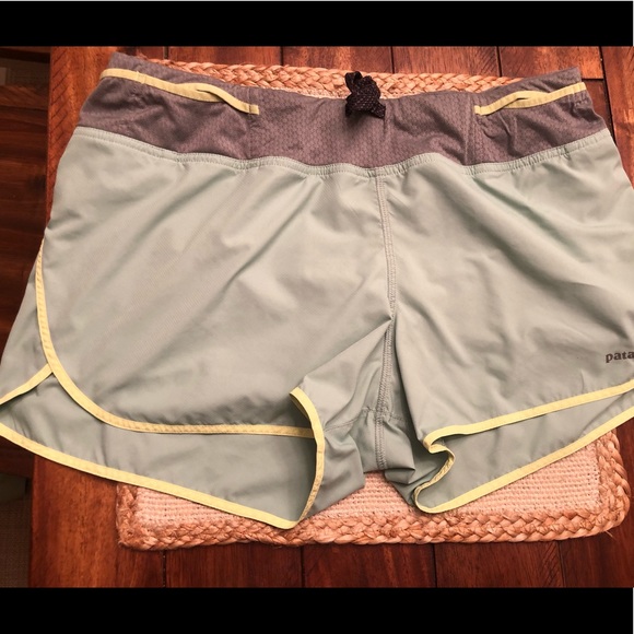 Patagonia shorts mint green - Picture 1 of 4